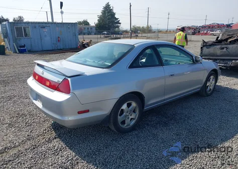 2000 Honda Accord 3.0 Ex из США, поврежденный, VIN 1HGCG2259YA021479